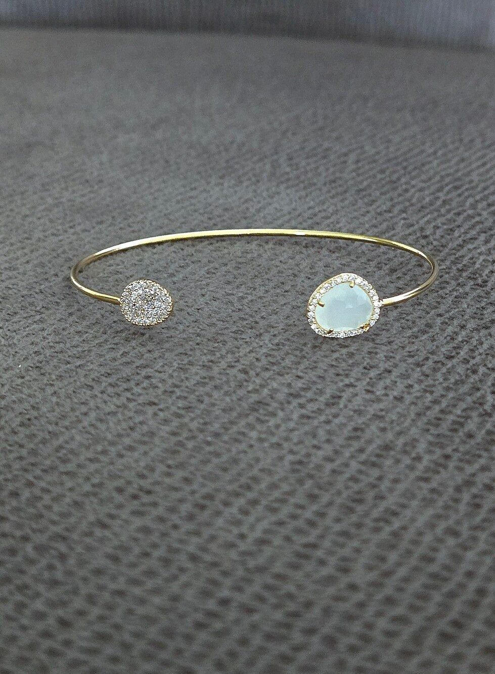 Dainty Open Ended Bracelet - NWOT - Picture 6 of 15